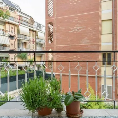 アパート Casetta Maria Pia Near Metro A Cornelia ローマ